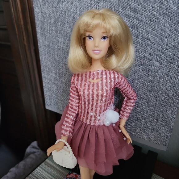 Disney Princess Aurora restyled - Picture 4 of 4